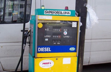 Na těchto pumpách raději netankujte. Hrozí poškození motoru a další problémy